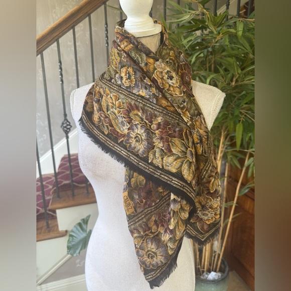 ECHO7 ladies, WOOL LAINE scarf very good condition beautiful fall colors - Picture 4 of 13